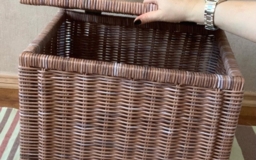 Короб на каркасе для хранения плетеный